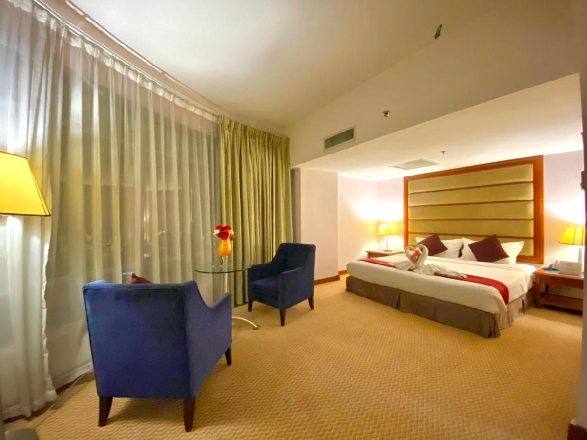 Oriental Crystal Hotel Kajang Dış mekan fotoğraf