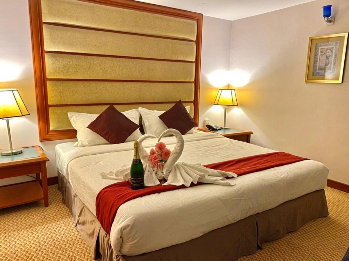 Oriental Crystal Hotel Kajang Dış mekan fotoğraf