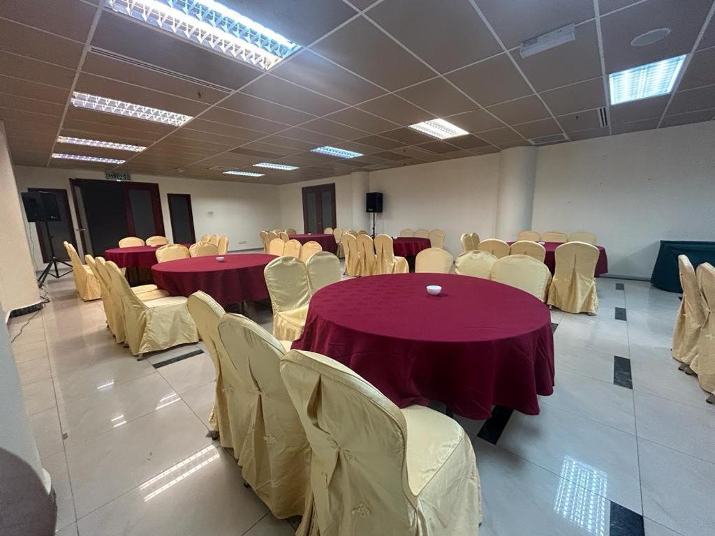 Oriental Crystal Hotel Kajang Dış mekan fotoğraf