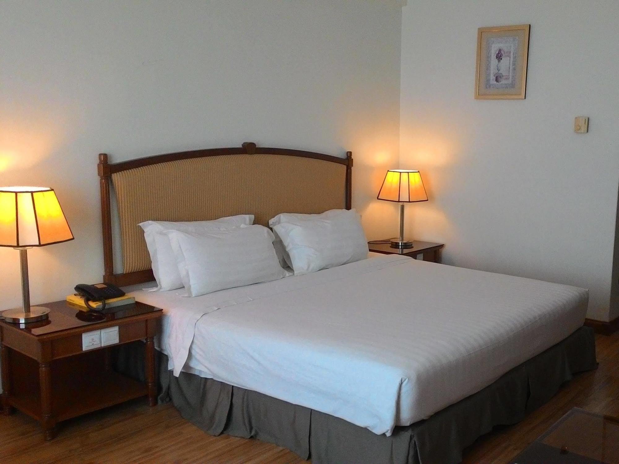 Oriental Crystal Hotel Kajang Dış mekan fotoğraf